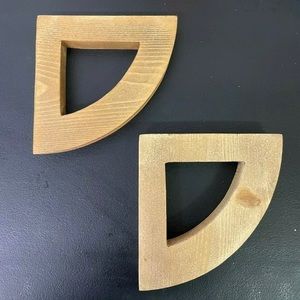 Pottery Barn Customizable Wood Shelf Brackets, 1 Pair